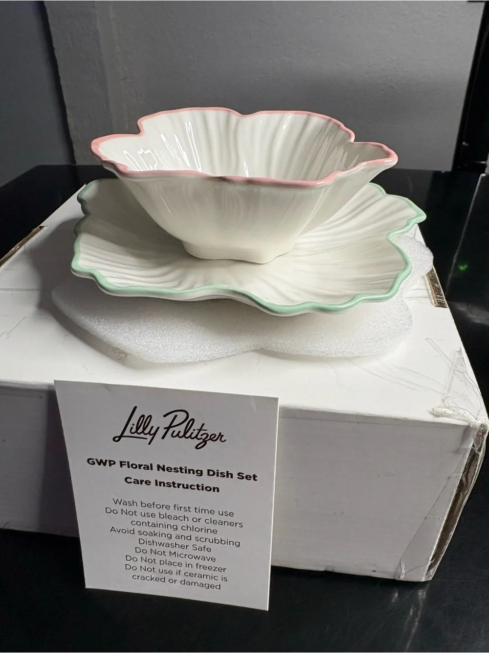 Lilly Pulitzer ceramic floral nesting dish set